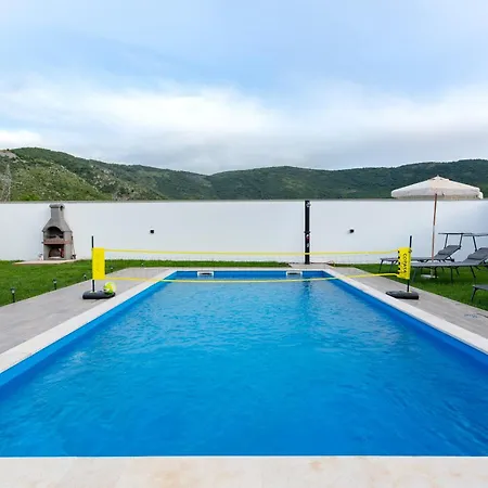 Isaali Apartamento Blagaj